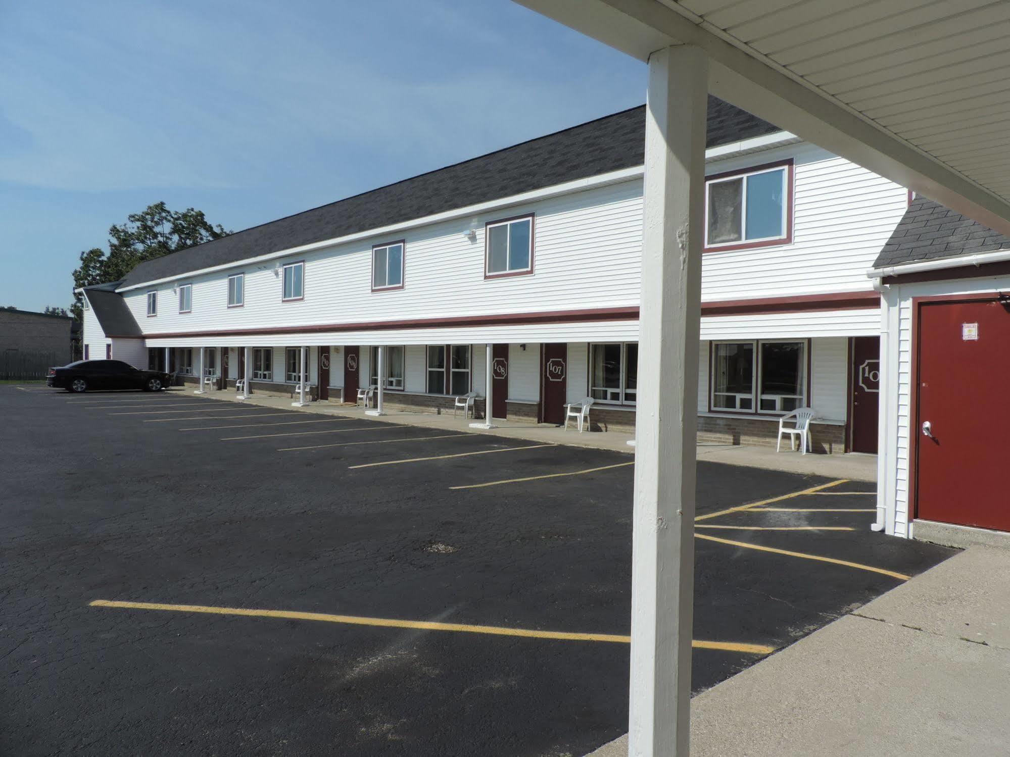 North Country American Inn Kalkaska Buitenkant foto