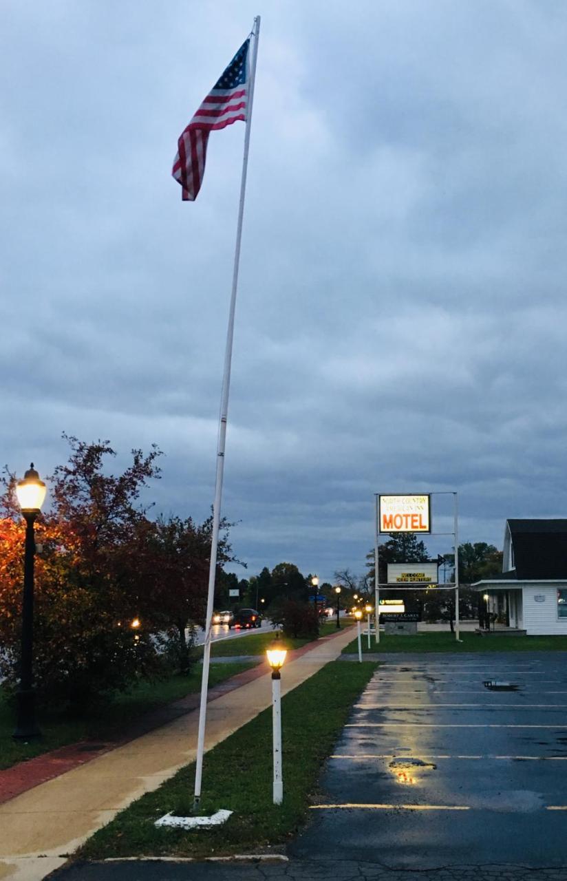North Country American Inn Kalkaska Buitenkant foto